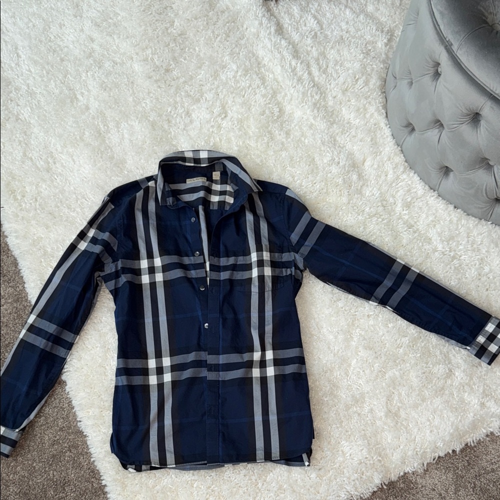 Men’s Burberry Button Down